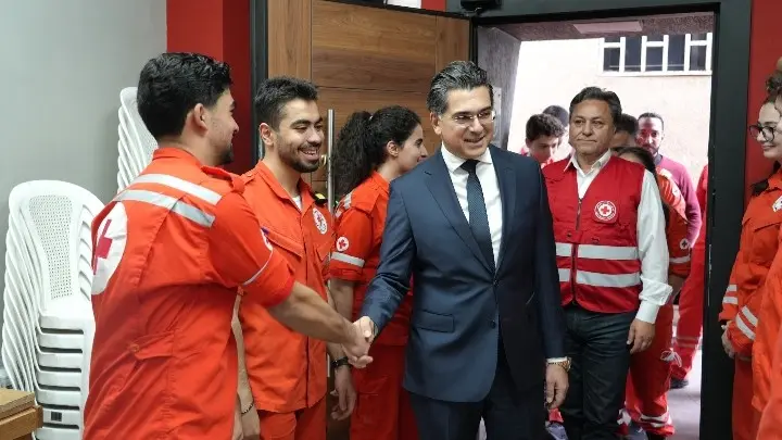 مرقص زار الصليب الاحمر مشيدًا بجهود عناصره