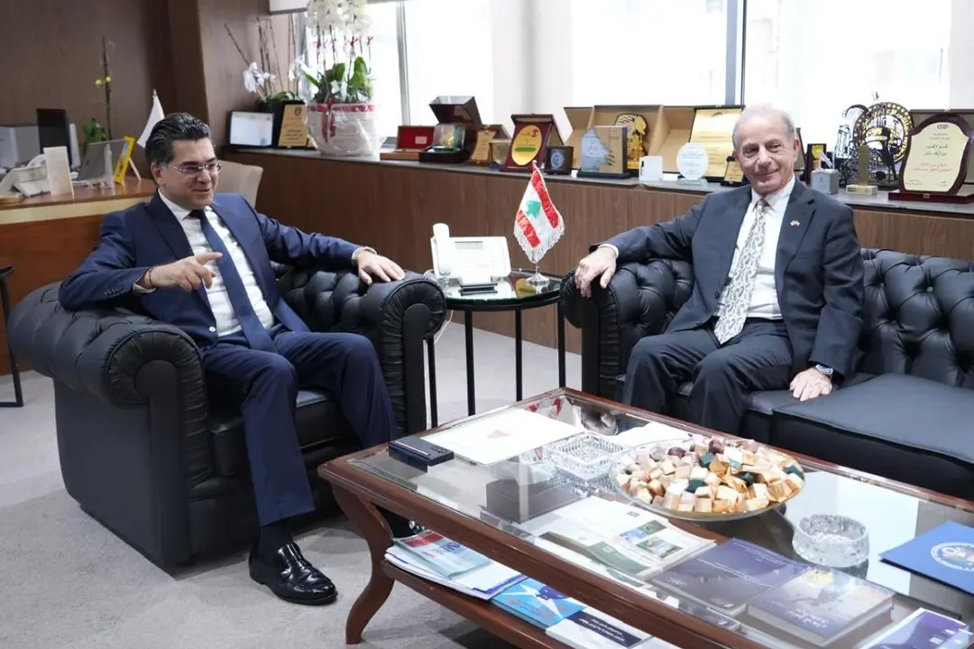 مرقص عرض مع السفير الاميركي إصلاحات قانون الإعلام